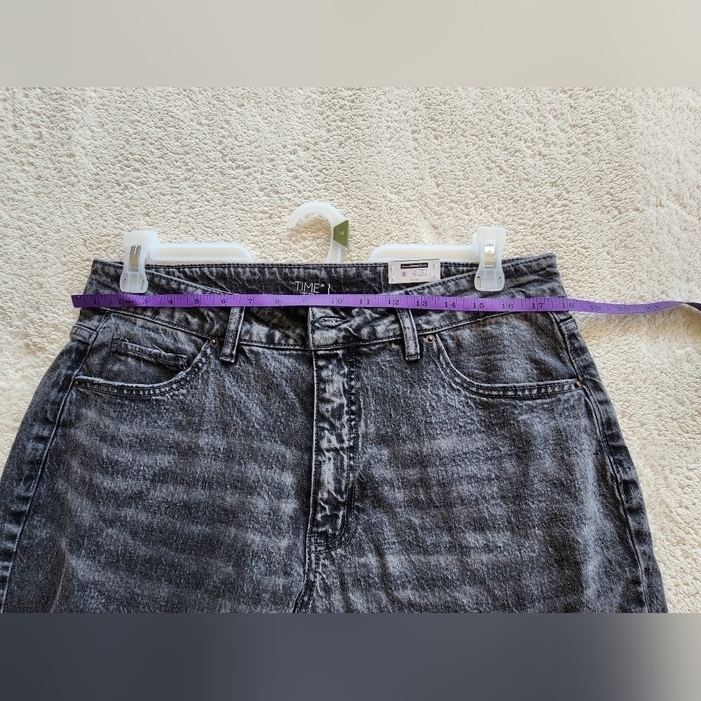 New Women's Straight Crop Jeans size 16 - Picture 4 of 8
